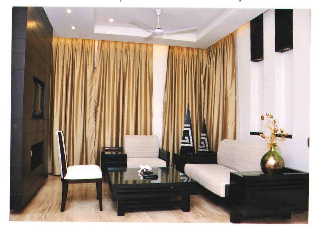 Hotel Vipul Grand Gurgaon Esterno foto