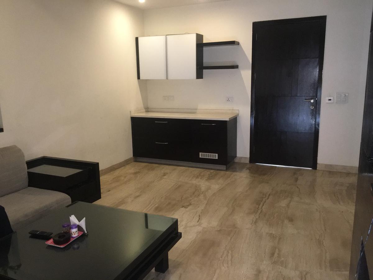 Hotel Vipul Grand Gurgaon Esterno foto